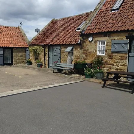 Swallow Cottages * Whitby