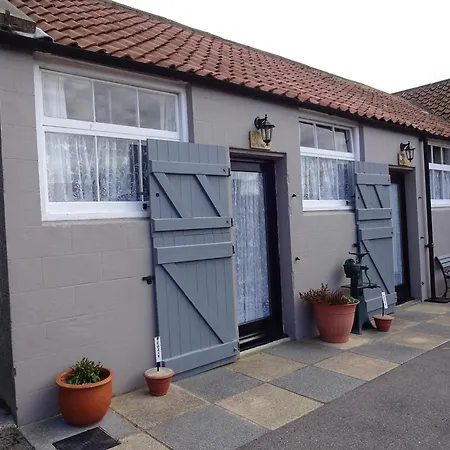 Swallow Cottages * Whitby